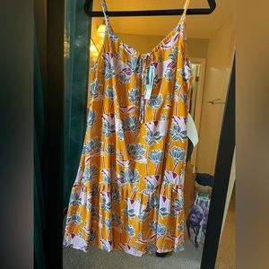 Cupshe size large tropical print swim cover up